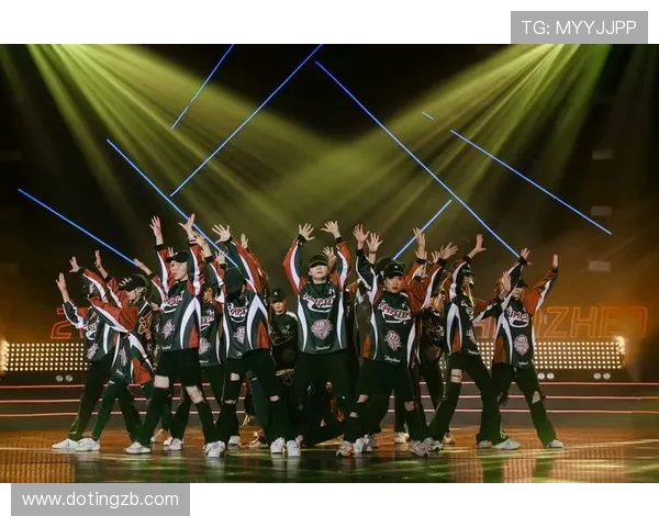 深圳街舞队的转型与创新探索：从传统到现代的舞蹈革命之路