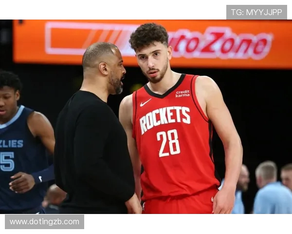 2004赛季NBA火箭与马刺精彩对决回顾及赛季影响分析