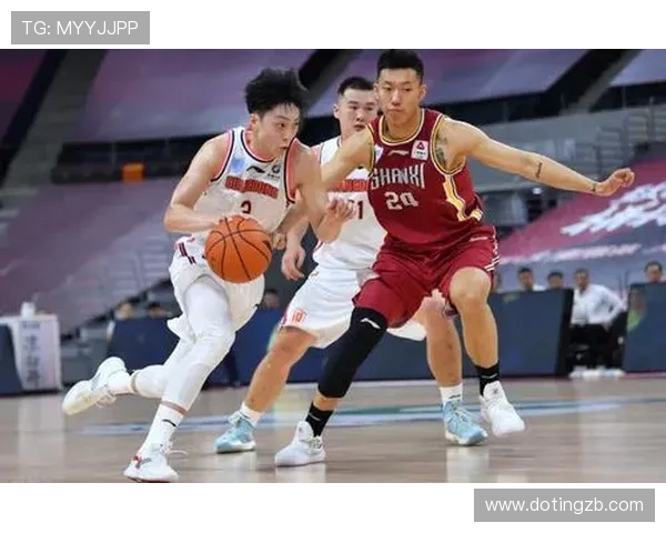 AC奥卢与洪卡激战正酣谁能在这场对决中笑到最后