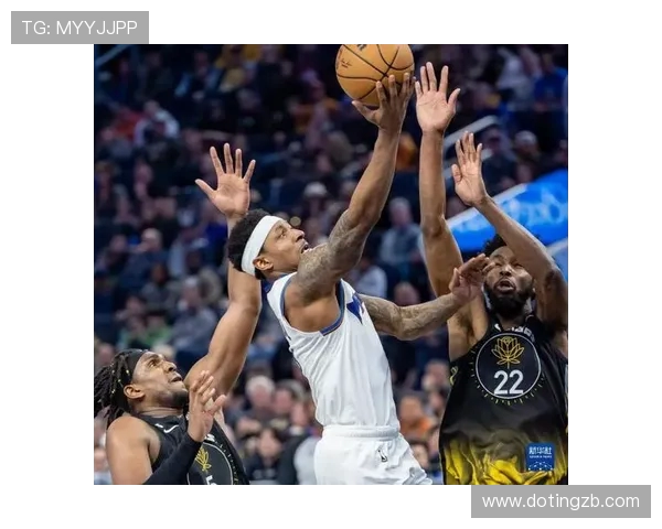 勇士与奇才激战正酣球迷期待精彩对决与精彩瞬间