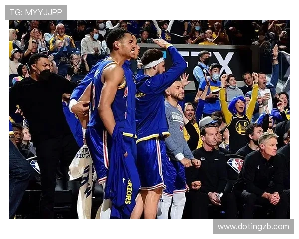 勇士与爵士对决前瞻分析大小分预测与赛季表现评估