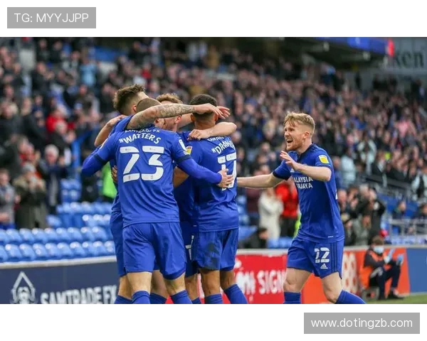 卡迪夫城主场迎战布伦特球队全力争胜展现实力对决