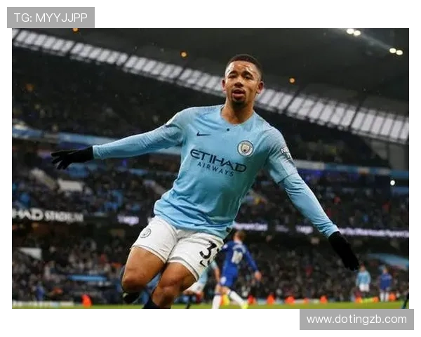 热苏斯在球场上的精彩表现与未来发展潜力的深度分析与展望